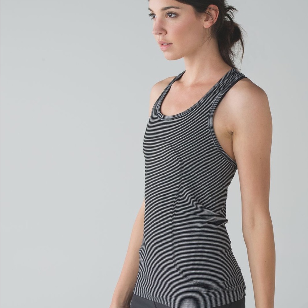 Lululemon | Black & White Striped Swiftly Tech Racerback Tank Top 2.0 - Size 2